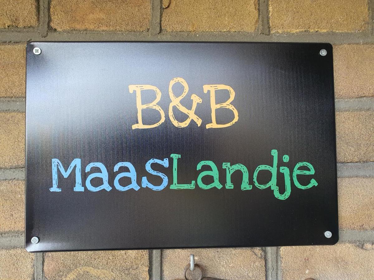B&B Maaslandje Wijk en Aalburg ภายนอก รูปภาพ